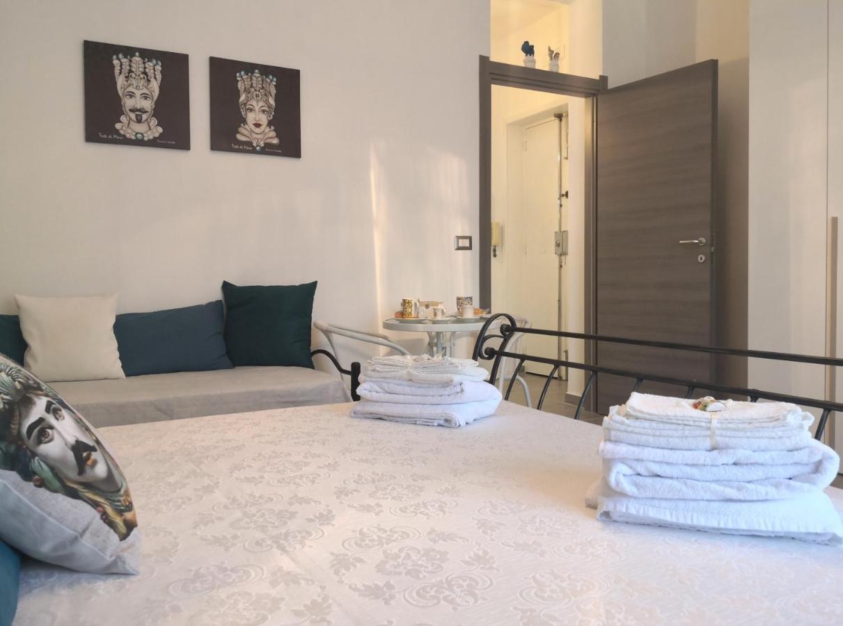 סירקוזה Casa La Morettina - Cortile Privato Interno מראה חיצוני תמונה