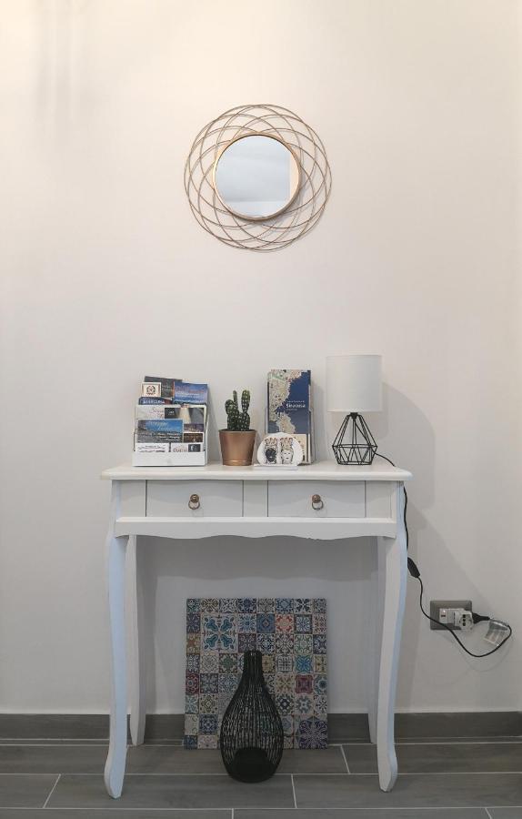 סירקוזה Casa La Morettina - Cortile Privato Interno מראה חיצוני תמונה