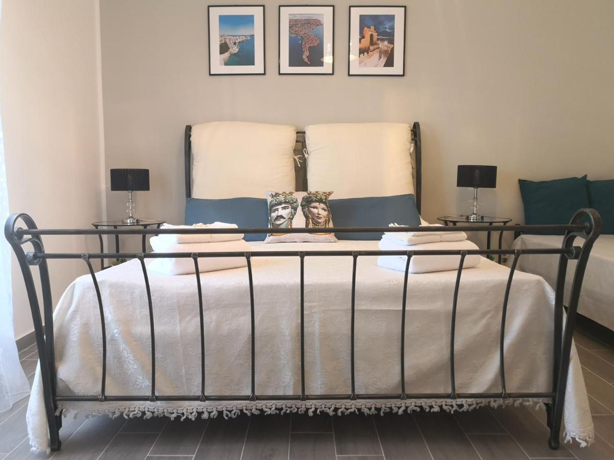 סירקוזה Casa La Morettina - Cortile Privato Interno מראה חיצוני תמונה